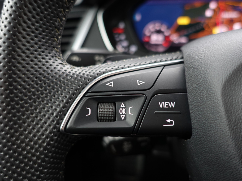 
								Audi Q5 45 TFSI Quattro S Line Aut- Panodak, Bang Olufsen, Memory, Standkachel, Keyless, Ada Cruise, Xenon Led vol									