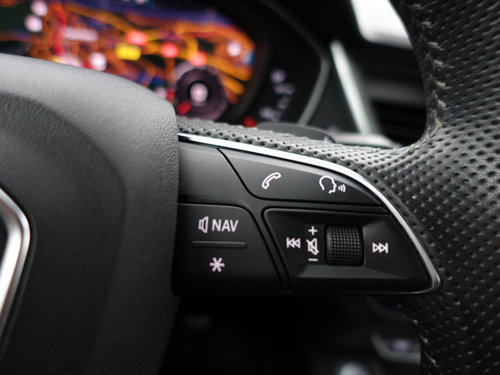 
								Audi Q5 45 TFSI Quattro S Line Aut- Panodak, Bang Olufsen, Memory, Standkachel, Keyless, Ada Cruise, Xenon Led vol									