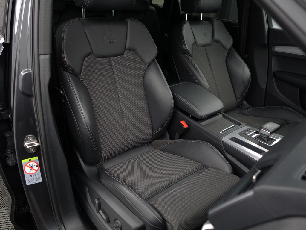 
								Audi Q5 45 TFSI Quattro S Line Aut- Panodak, Bang Olufsen, Memory, Standkachel, Keyless, Ada Cruise, Xenon Led vol									