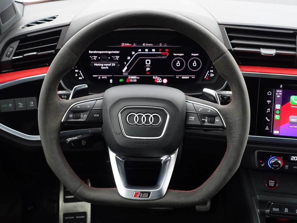 
Audi RSQ3 TFSI 400pk RS Dynamic+ Black Optic Aut- Carbon, Sfeerverlichting, Xenon Led Matrix, Keyless, Alcantara Afwerking, Ada Cruise vol									