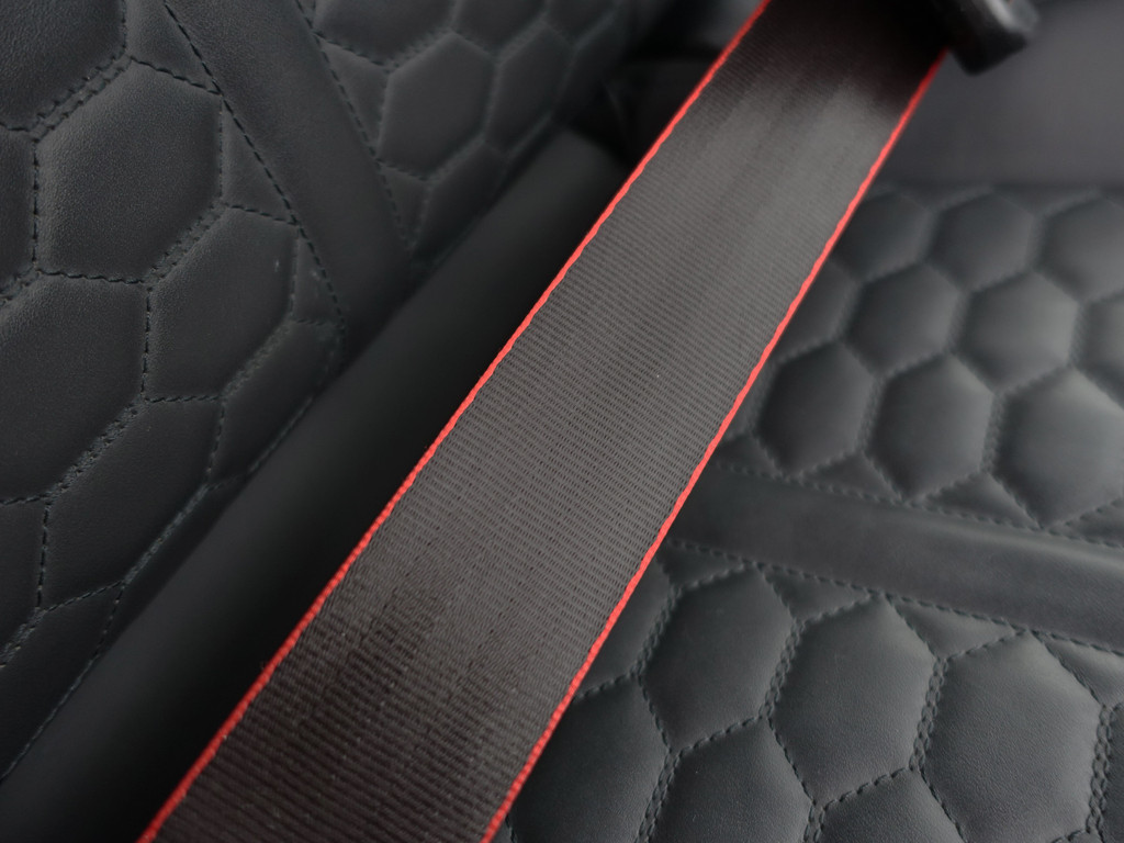 
Audi RSQ3 TFSI 400pk RS Dynamic+ Black Optic Aut- Carbon, Sfeerverlichting, Xenon Led Matrix, Keyless, Alcantara Afwerking, Ada Cruise vol									