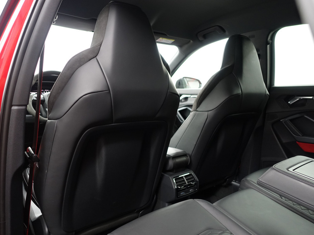 
Audi RSQ3 TFSI 400pk RS Dynamic+ Black Optic Aut- Carbon, Sfeerverlichting, Xenon Led Matrix, Keyless, Alcantara Afwerking, Ada Cruise vol									