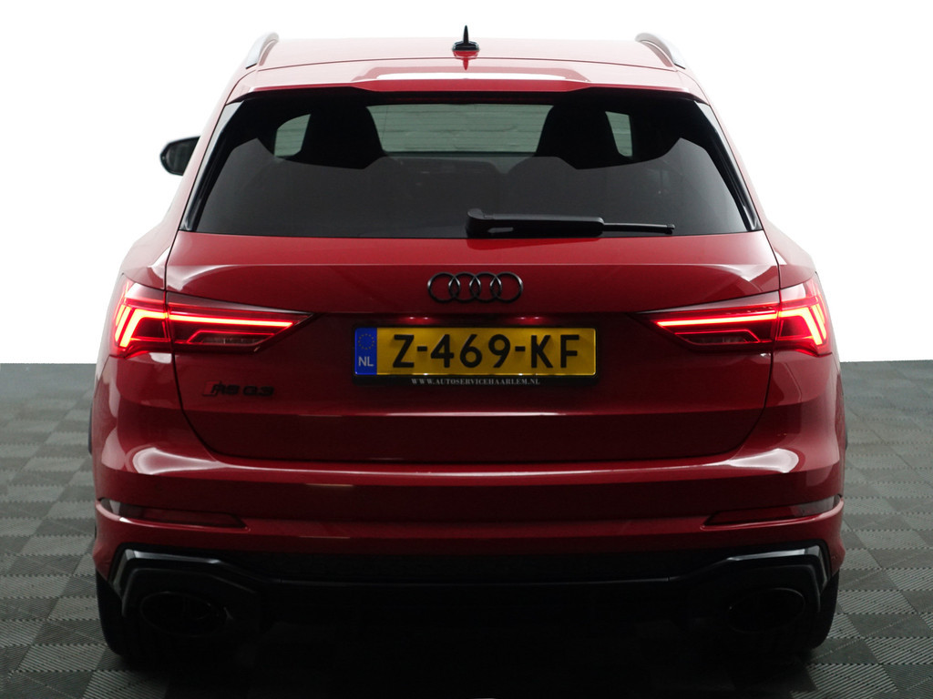 
Audi RSQ3 TFSI 400pk RS Dynamic+ Black Optic Aut- Carbon, Sfeerverlichting, Xenon Led Matrix, Keyless, Alcantara Afwerking, Ada Cruise vol									