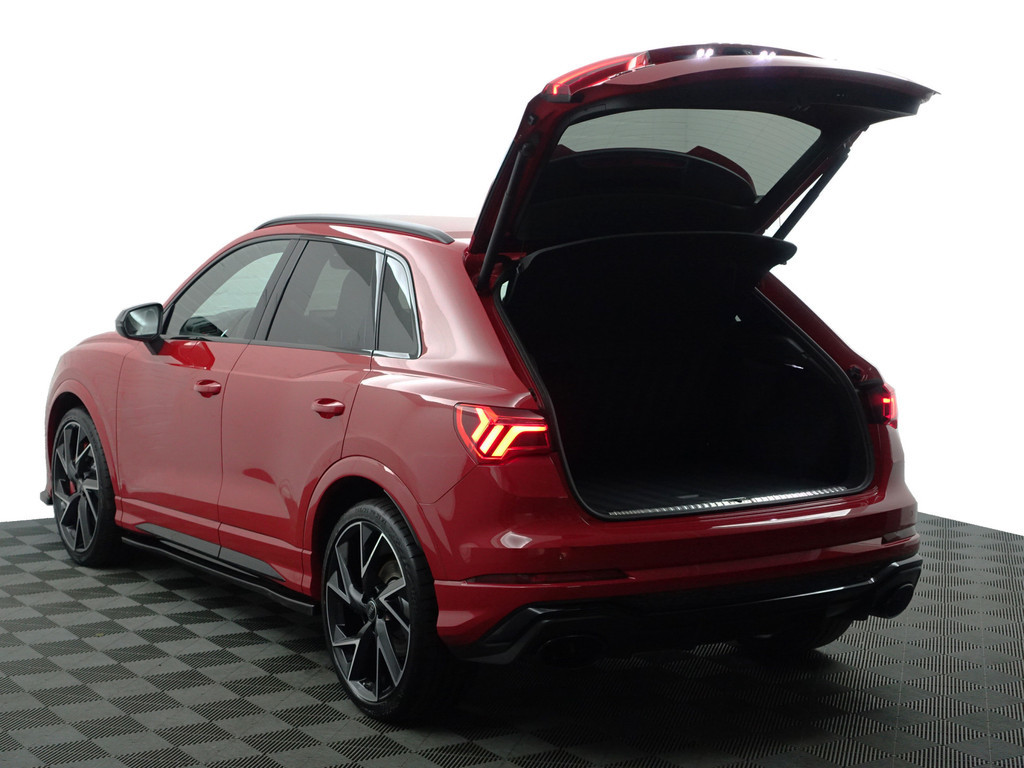 
Audi RSQ3 TFSI 400pk RS Dynamic+ Black Optic Aut- Carbon, Sfeerverlichting, Xenon Led Matrix, Keyless, Alcantara Afwerking, Ada Cruise vol									