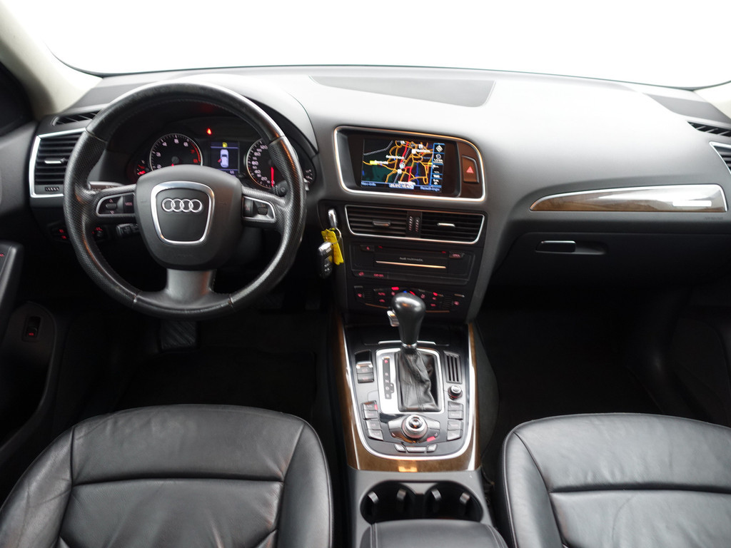 
								Audi Q5 2.0 TFSI Quattro S-line Aut- Xenon Led, Park Assist, Verlaagd, Stoelverwarming, Leder Interieur vol									