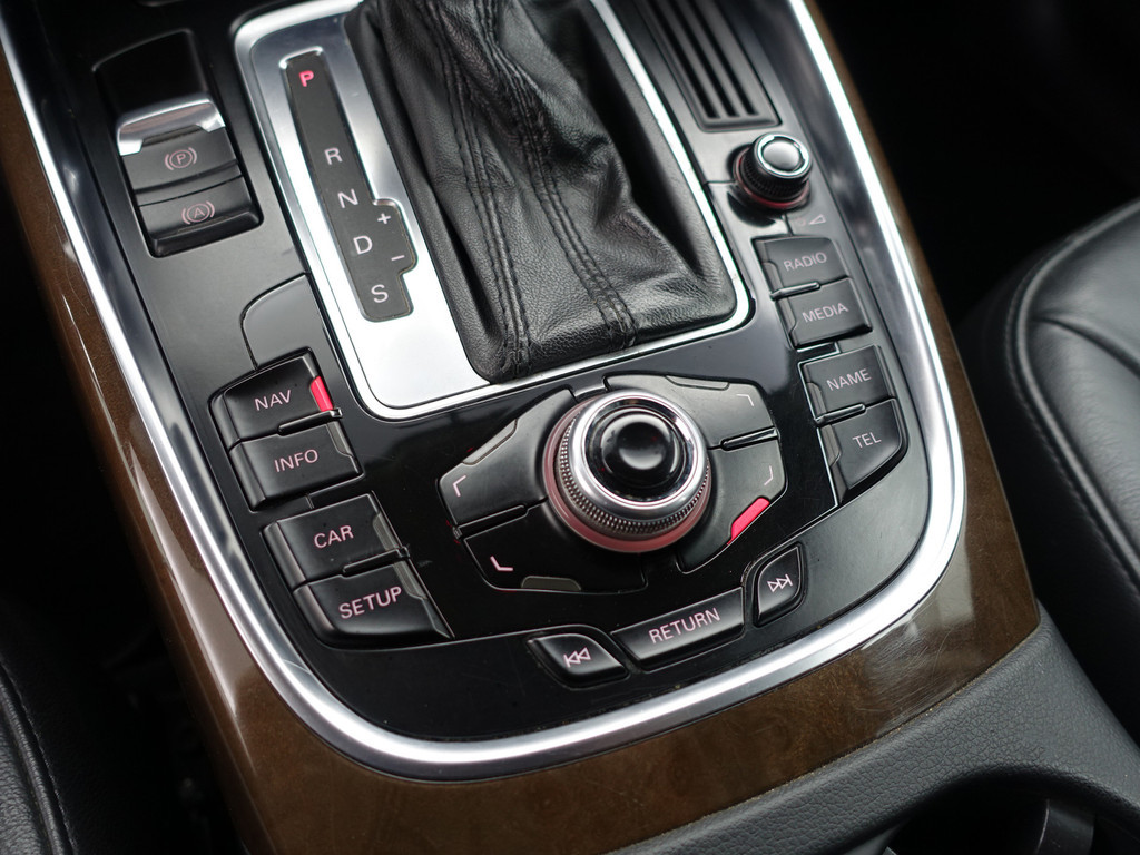 
								Audi Q5 2.0 TFSI Quattro S-line Aut- Xenon Led, Park Assist, Verlaagd, Stoelverwarming, Leder Interieur vol									