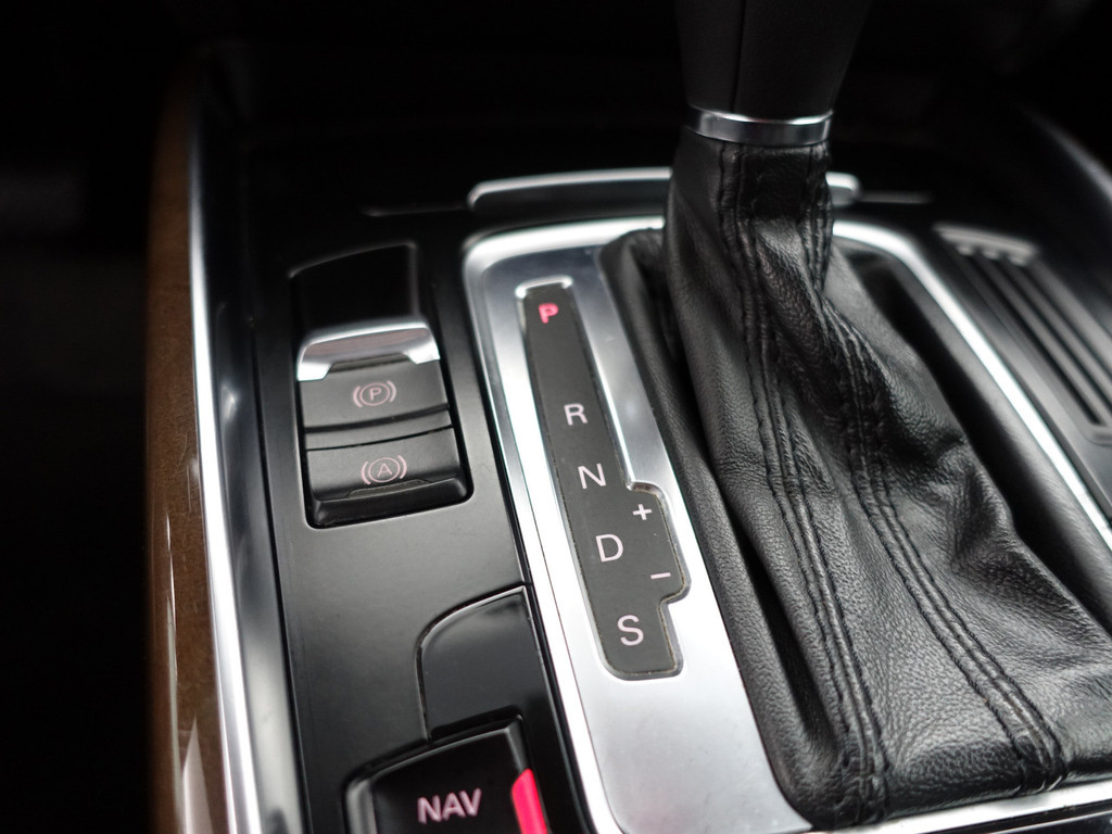 
								Audi Q5 2.0 TFSI Quattro S-line Aut- Xenon Led, Park Assist, Verlaagd, Stoelverwarming, Leder Interieur vol									