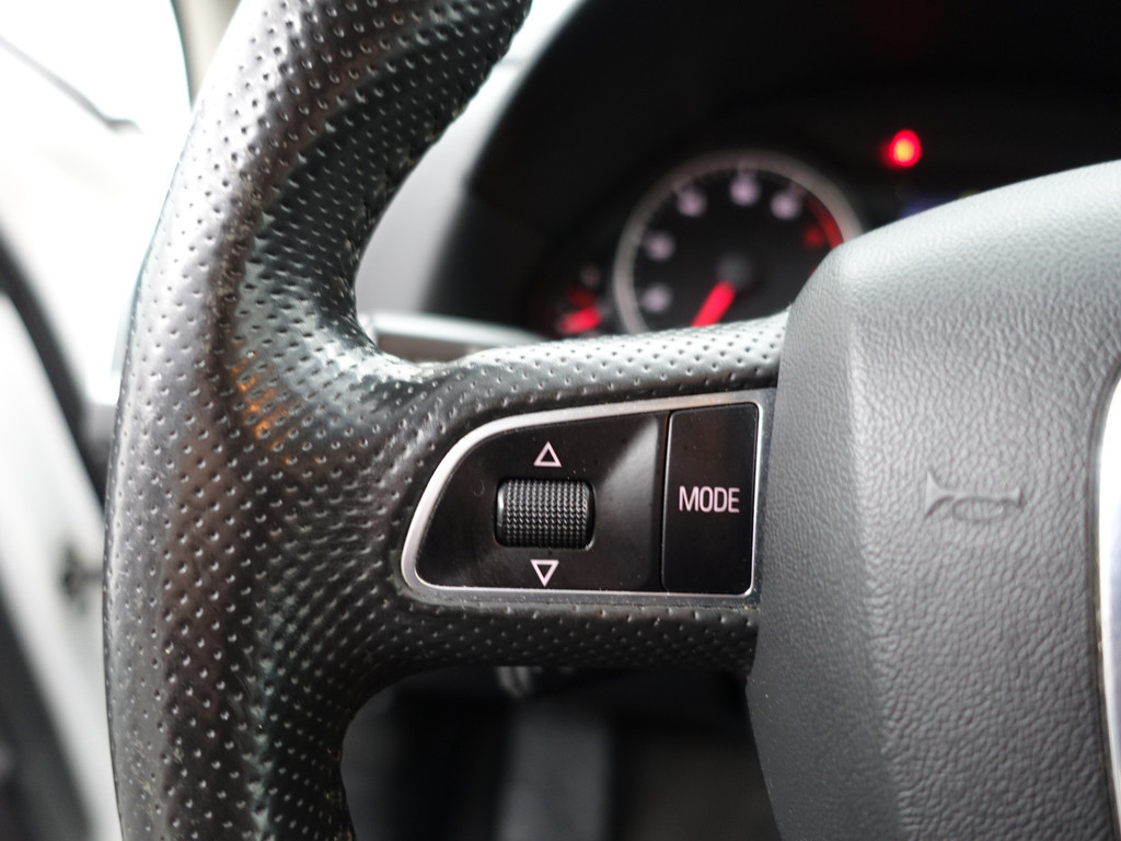 
								Audi Q5 2.0 TFSI Quattro S-line Aut- Xenon Led, Park Assist, Verlaagd, Stoelverwarming, Leder Interieur vol									