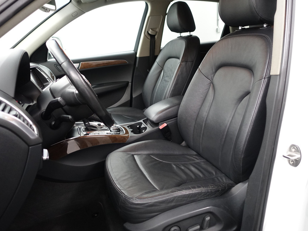 
								Audi Q5 2.0 TFSI Quattro S-line Aut- Xenon Led, Park Assist, Verlaagd, Stoelverwarming, Leder Interieur vol									