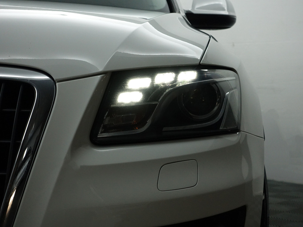 
								Audi Q5 2.0 TFSI Quattro S-line Aut- Xenon Led, Park Assist, Verlaagd, Stoelverwarming, Leder Interieur vol									