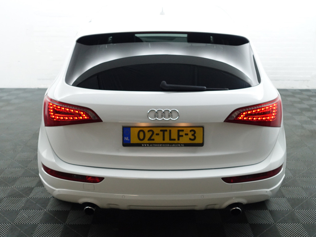 
								Audi Q5 2.0 TFSI Quattro S-line Aut- Xenon Led, Park Assist, Verlaagd, Stoelverwarming, Leder Interieur vol									
