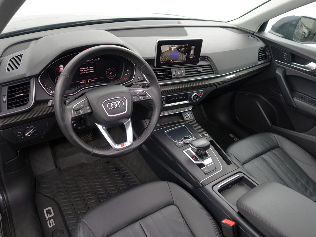 
Audi Q5 2.0 TFSI Quattro S Line Black Optic Aut- Panodak, Memory Seats, Dynamic Select, Carbon Pakket, Sfeerverlichting vol									