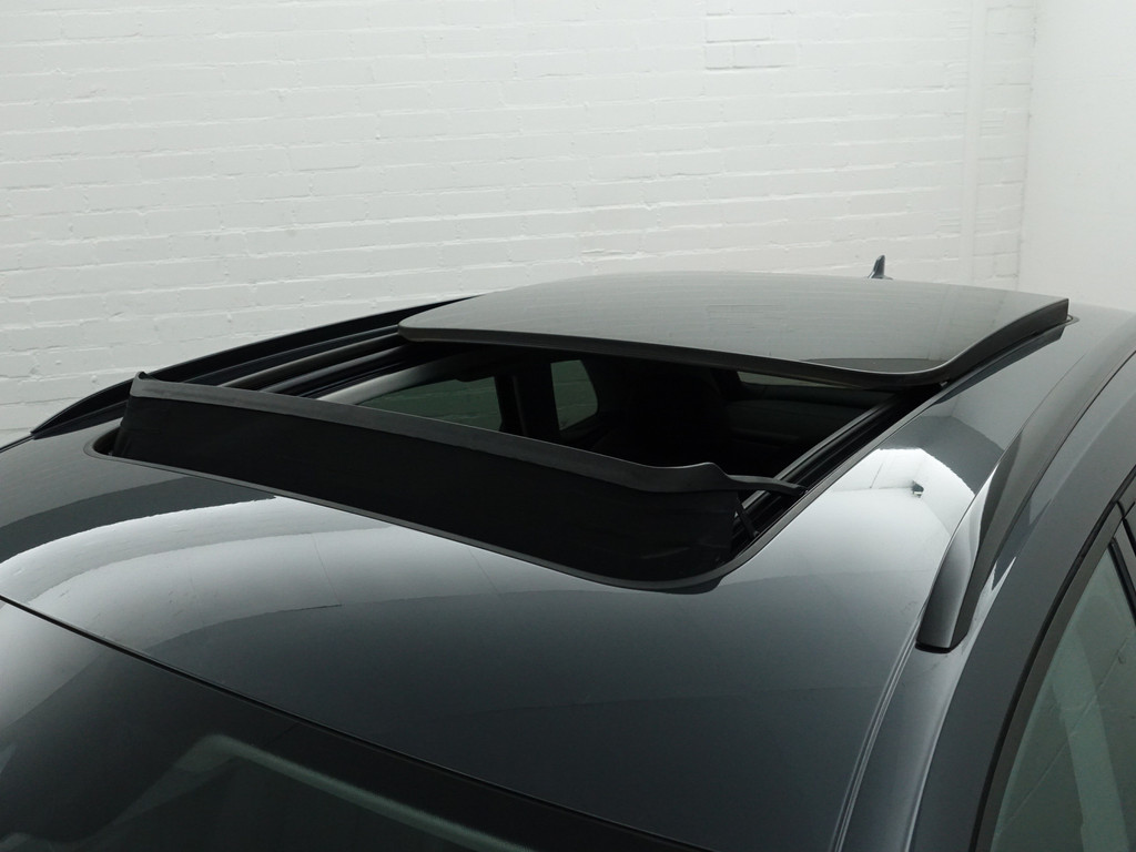 
Audi Q5 2.0 TFSI Quattro S Line Black Optic Aut- Panodak, Memory Seats, Dynamic Select, Carbon Pakket, Sfeerverlichting vol									