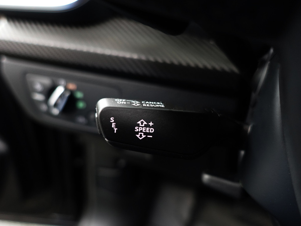 
Audi Q5 2.0 TFSI Quattro S Line Black Optic Aut- Panodak, Memory Seats, Dynamic Select, Carbon Pakket, Sfeerverlichting vol									