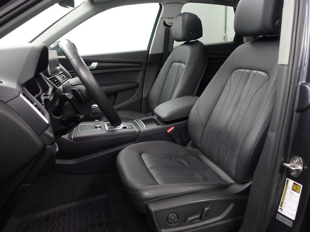 
Audi Q5 2.0 TFSI Quattro S Line Black Optic Aut- Panodak, Memory Seats, Dynamic Select, Carbon Pakket, Sfeerverlichting vol									