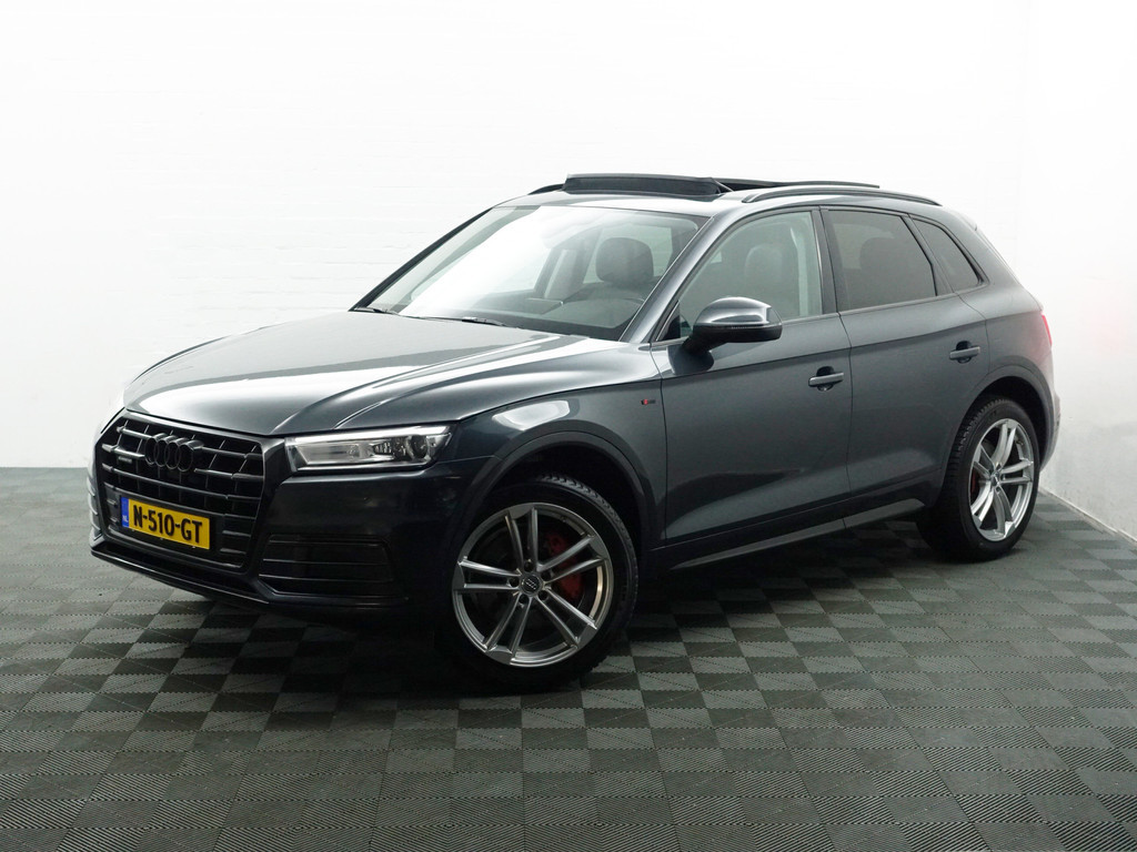 
Audi Q5 2.0 TFSI Quattro S Line Black Optic Aut- Panodak, Memory Seats, Dynamic Select, Carbon Pakket, Sfeerverlichting vol									
