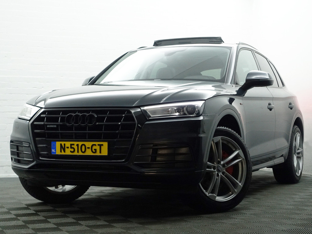 
Audi Q5 2.0 TFSI Quattro S Line Black Optic Aut- Panodak, Memory Seats, Dynamic Select, Carbon Pakket, Sfeerverlichting vol									