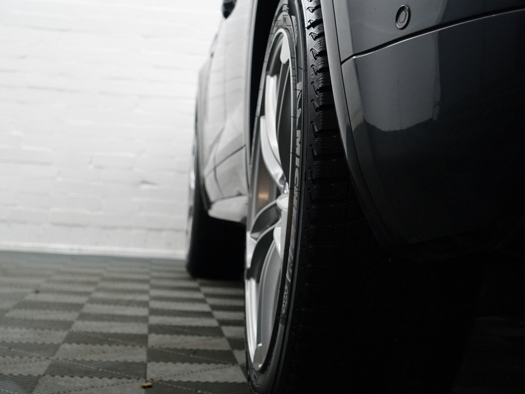 
Audi Q5 2.0 TFSI Quattro S Line Black Optic Aut- Panodak, Memory Seats, Dynamic Select, Carbon Pakket, Sfeerverlichting vol									