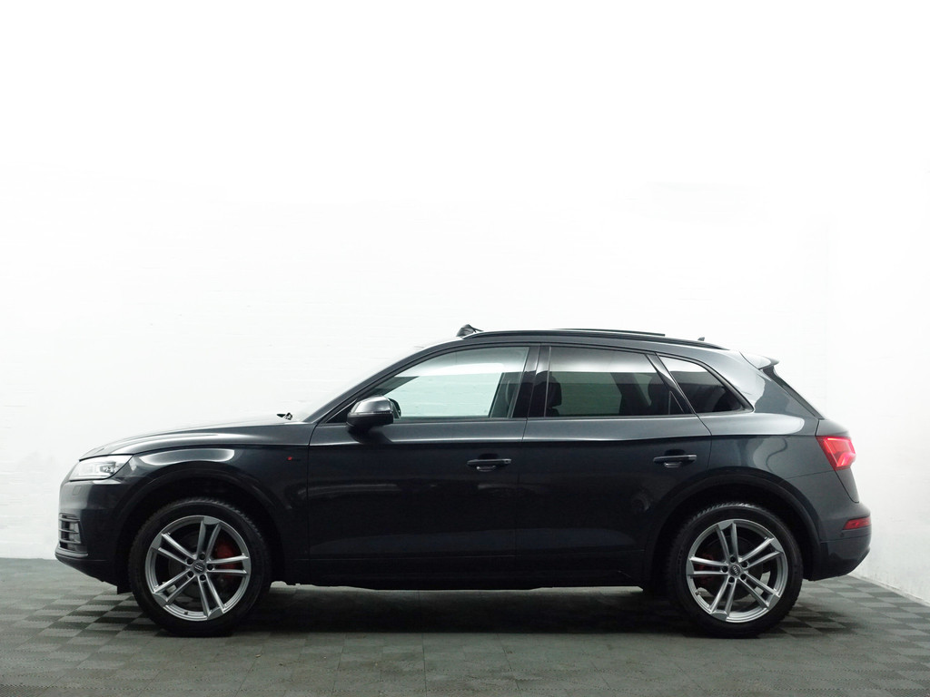 
Audi Q5 2.0 TFSI Quattro S Line Black Optic Aut- Panodak, Memory Seats, Dynamic Select, Carbon Pakket, Sfeerverlichting vol									