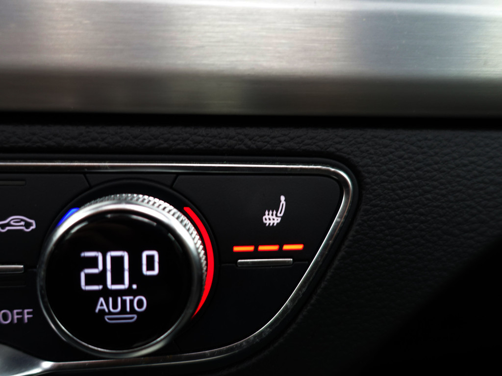 
								Audi Q5 3.0 TFSI SQ5 Quattro Competition Aut- Panodak, Standkachel, Keyless, Xenon Led, Alcantara Sport Interieur vol									