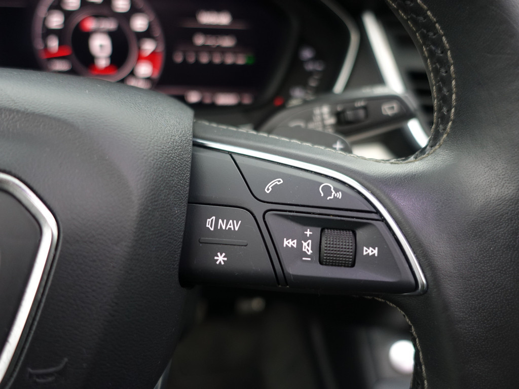 
								Audi Q5 3.0 TFSI SQ5 Quattro Competition Aut- Panodak, Standkachel, Keyless, Xenon Led, Alcantara Sport Interieur vol									