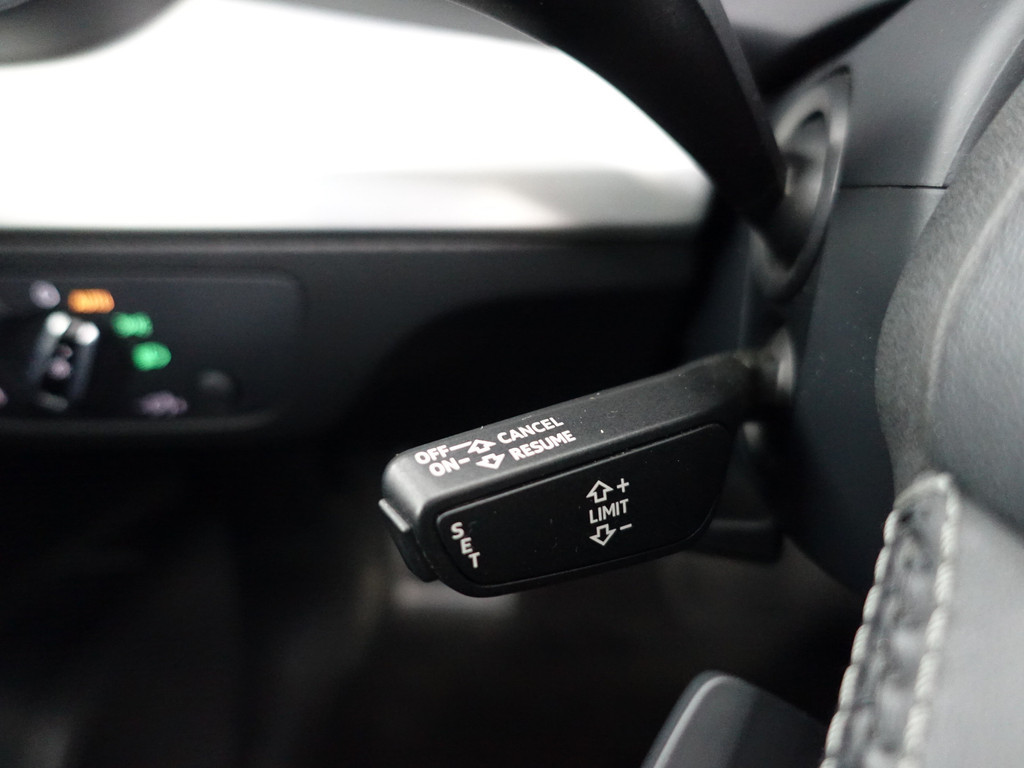 
								Audi Q5 3.0 TFSI SQ5 Quattro Competition Aut- Panodak, Standkachel, Keyless, Xenon Led, Alcantara Sport Interieur vol									