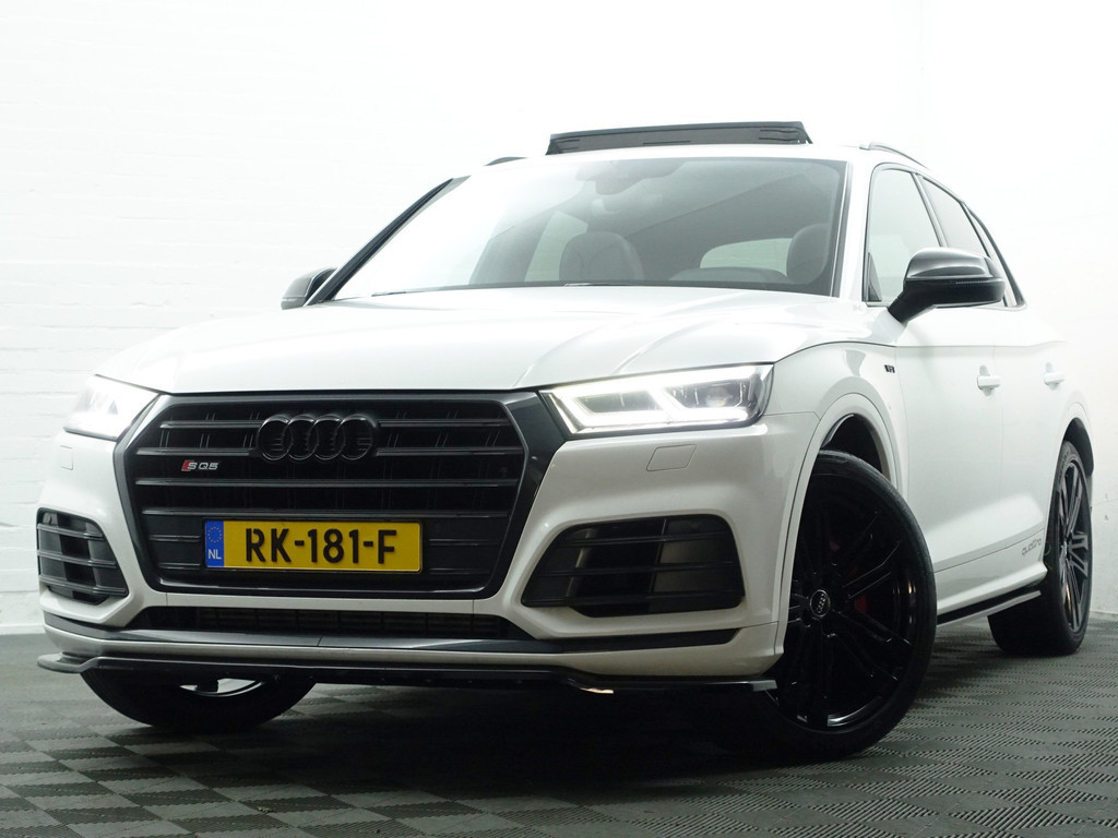 
								Audi Q5 3.0 TFSI SQ5 Quattro Competition Aut- Panodak, Standkachel, Keyless, Xenon Led, Alcantara Sport Interieur vol									
