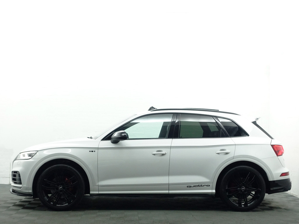 
								Audi Q5 3.0 TFSI SQ5 Quattro Competition Aut- Panodak, Standkachel, Keyless, Xenon Led, Alcantara Sport Interieur vol									