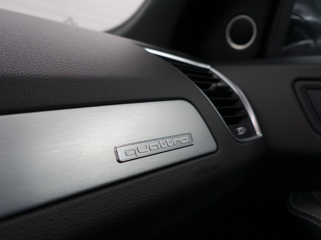 
Audi Q5 2.0 TFSI 225pk Quattro S Line Aut- Bang Olufsen, Panodak, Keyless, Xenon Led, Ada Cruise, Sport Leder Interieur vol									