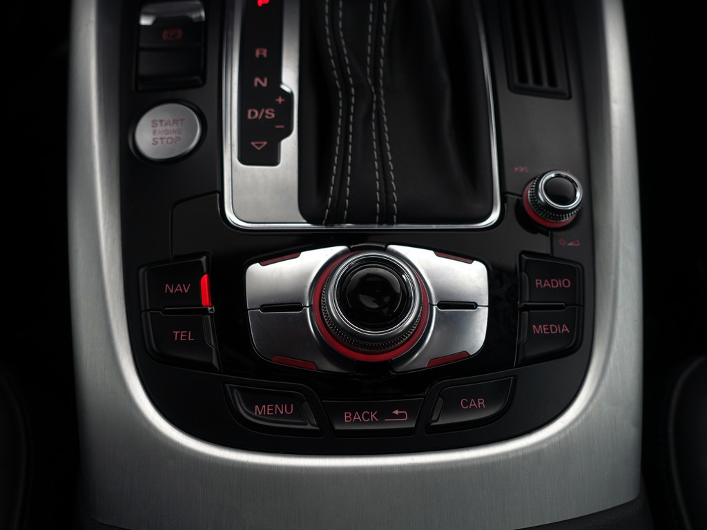 
Audi Q5 2.0 TFSI 225pk Quattro S Line Aut- Bang Olufsen, Panodak, Keyless, Xenon Led, Ada Cruise, Sport Leder Interieur vol									