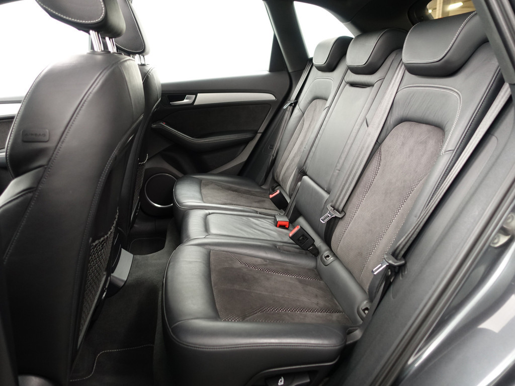 
Audi Q5 2.0 TFSI 225pk Quattro S Line Aut- Bang Olufsen, Panodak, Keyless, Xenon Led, Ada Cruise, Sport Leder Interieur vol									