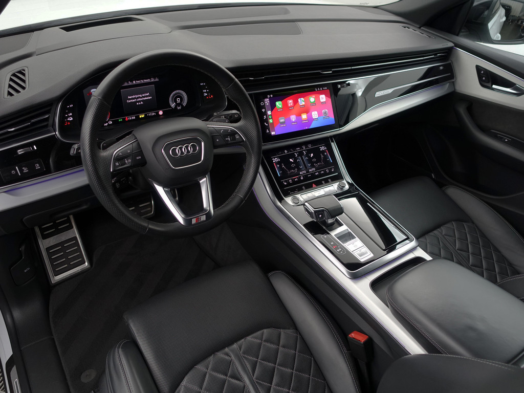 
								Audi Q8 60 TFSI e Quattro S Competition- Night Vision, Stoelmassage, Stoelventilatie, Bang Olufsen, Head Up, Luchtvering vol									