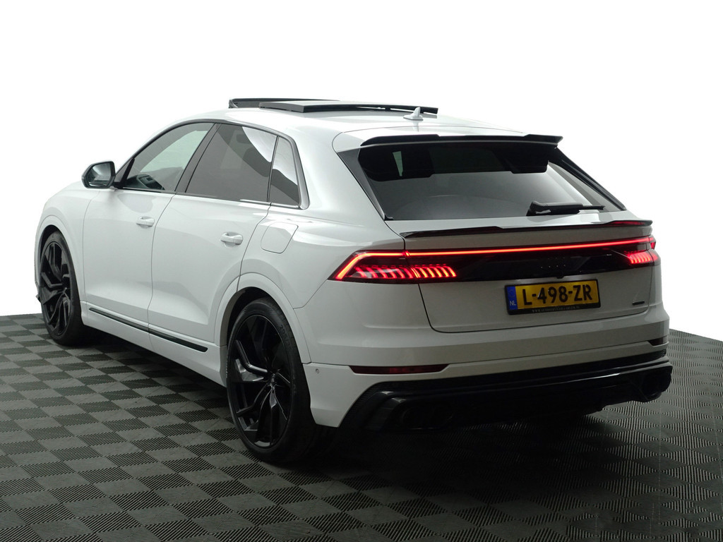 
								Audi Q8 60 TFSI e Quattro S Competition- Night Vision, Stoelmassage, Stoelventilatie, Bang Olufsen, Head Up, Luchtvering vol									