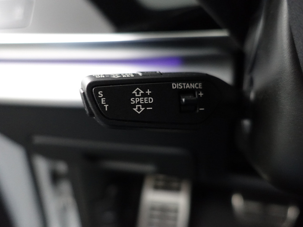 
								Audi Q8 60 TFSI e Quattro S Competition- Night Vision, Stoelmassage, Stoelventilatie, Bang Olufsen, Head Up, Luchtvering vol									