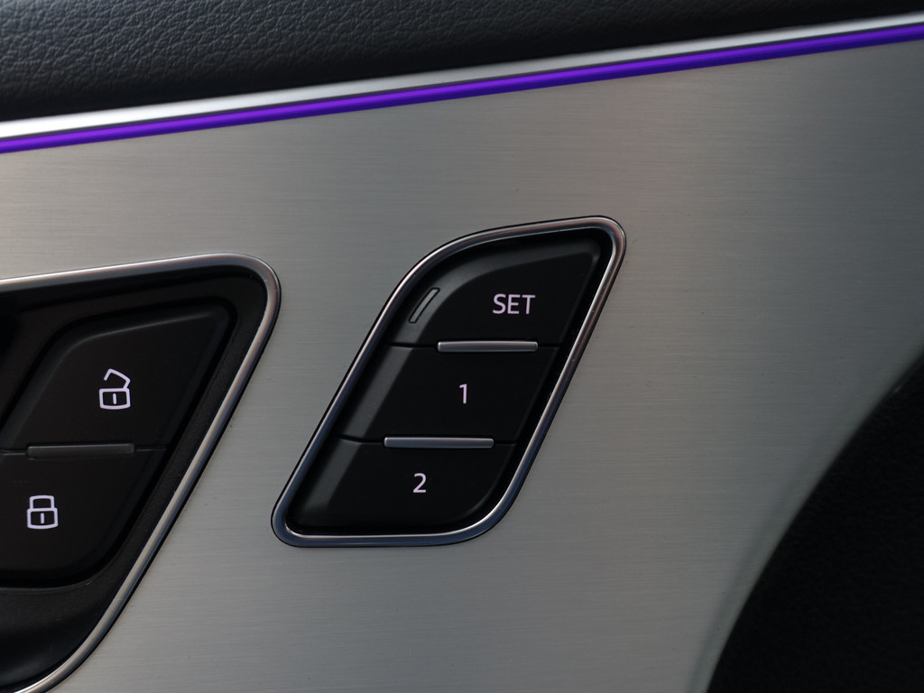 
								Audi Q8 60 TFSI e Quattro S Competition- Night Vision, Stoelmassage, Stoelventilatie, Bang Olufsen, Head Up, Luchtvering vol									