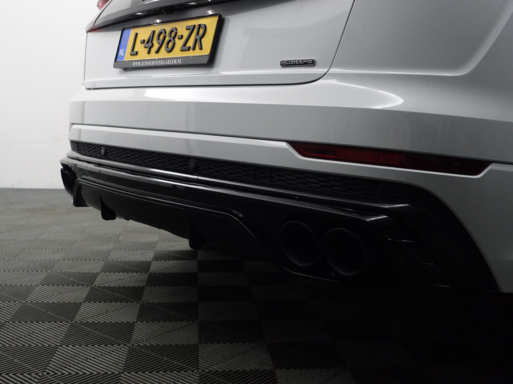 
								Audi Q8 60 TFSI e Quattro S Competition- Night Vision, Stoelmassage, Stoelventilatie, Bang Olufsen, Head Up, Luchtvering vol									