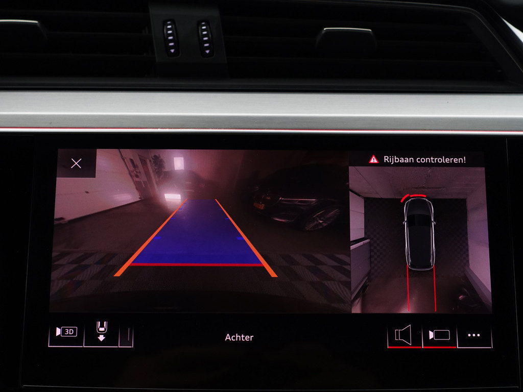 
								Audi e-tron e-tron 55 quattro advanced 95 kWh- Camera Spiegels, 2x Laadpoort, Panoramadak, 360 Camera, Sfeerverlichting, Memory vol									