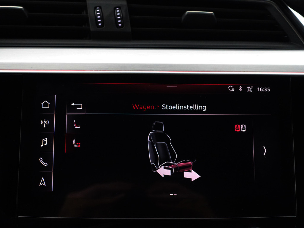 
								Audi e-tron e-tron 55 quattro advanced 95 kWh- Camera Spiegels, 2x Laadpoort, Panoramadak, 360 Camera, Sfeerverlichting, Memory vol									