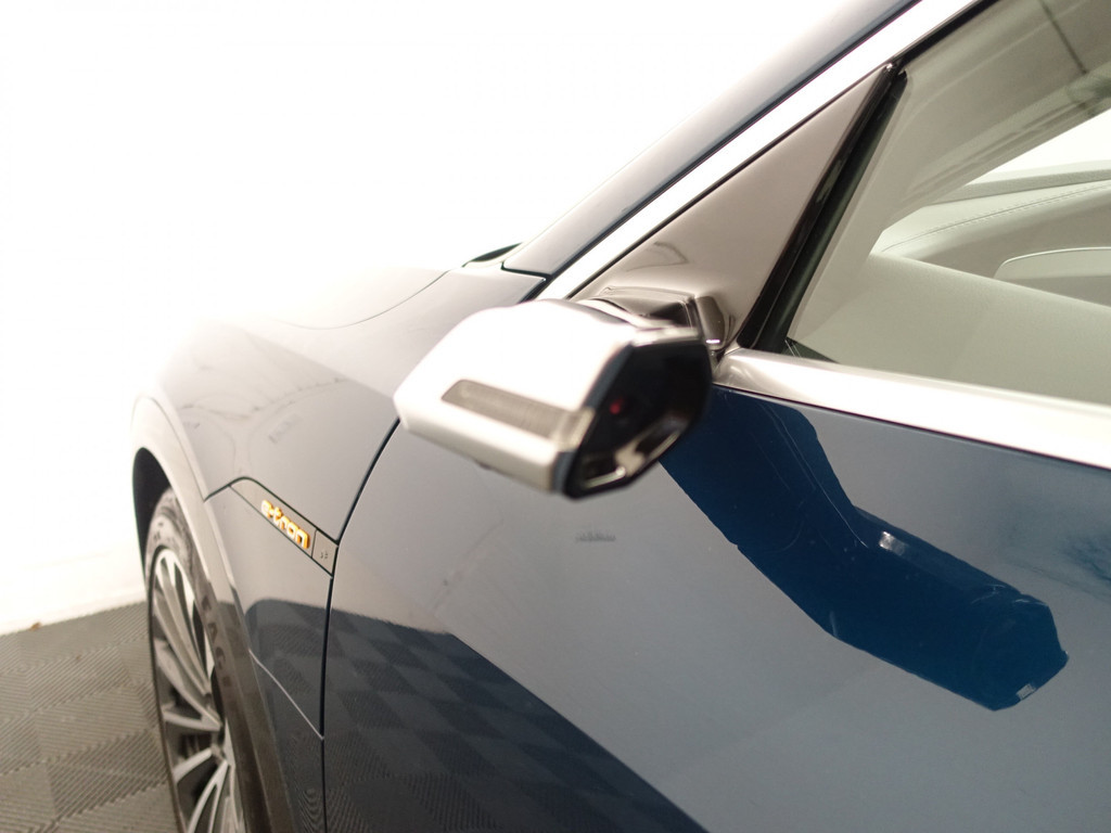
Audi e-tron e-tron 55 Quattro advanced Pro Line Plus 95 kWh Audi exclusive interior, Massage stoelen, Panodak, Stoelventilatie, Camera spiegels vol									