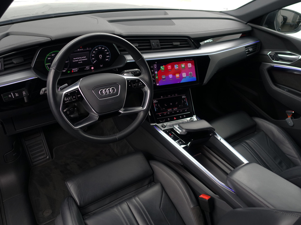
								Audi e-tron 55 quattro Business edition Plus 95 kWh 2x Laadpoort, Panoramadak, Memory, Carplay, Leder Sport Interieur, Sfeerverlichting vol									