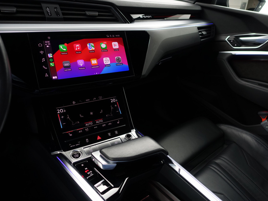 
								Audi e-tron 55 quattro Business edition Plus 95 kWh 2x Laadpoort, Panoramadak, Memory, Carplay, Leder Sport Interieur, Sfeerverlichting vol									