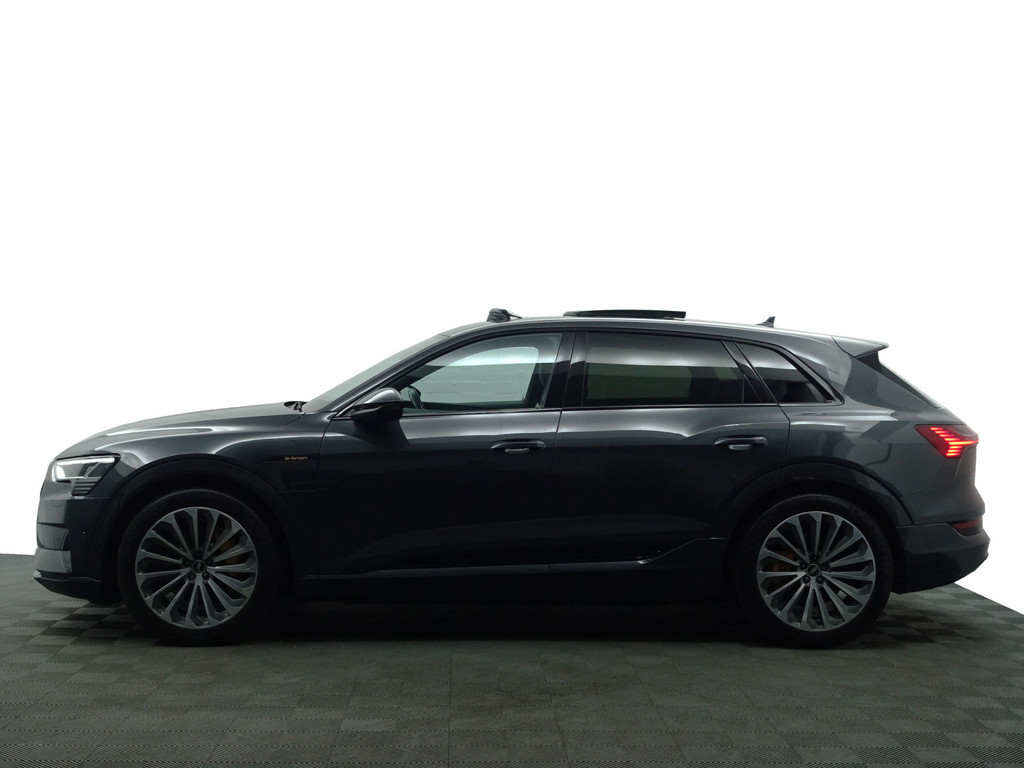 
								Audi e-tron 55 quattro Business edition Plus 95 kWh 2x Laadpoort, Panoramadak, Memory, Carplay, Leder Sport Interieur, Sfeerverlichting vol									