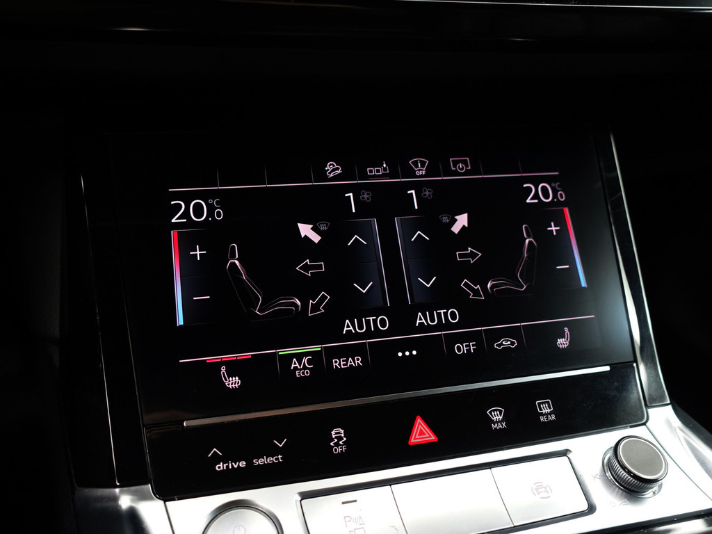 
Audi e-tron e-tron 55 Quattro advanced Pro Line Plus 95 kWh- Night Vision, Bang Olufsen, Camera Spiegels, 360 Camera, Head Up, Memory vol									