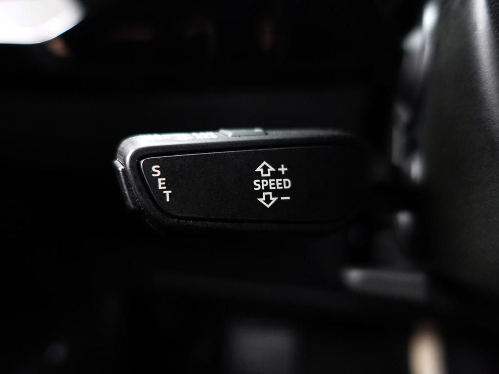 
Audi e-tron e-tron 55 Quattro advanced Pro Line Plus 95 kWh- Night Vision, Bang Olufsen, Camera Spiegels, 360 Camera, Head Up, Memory vol									