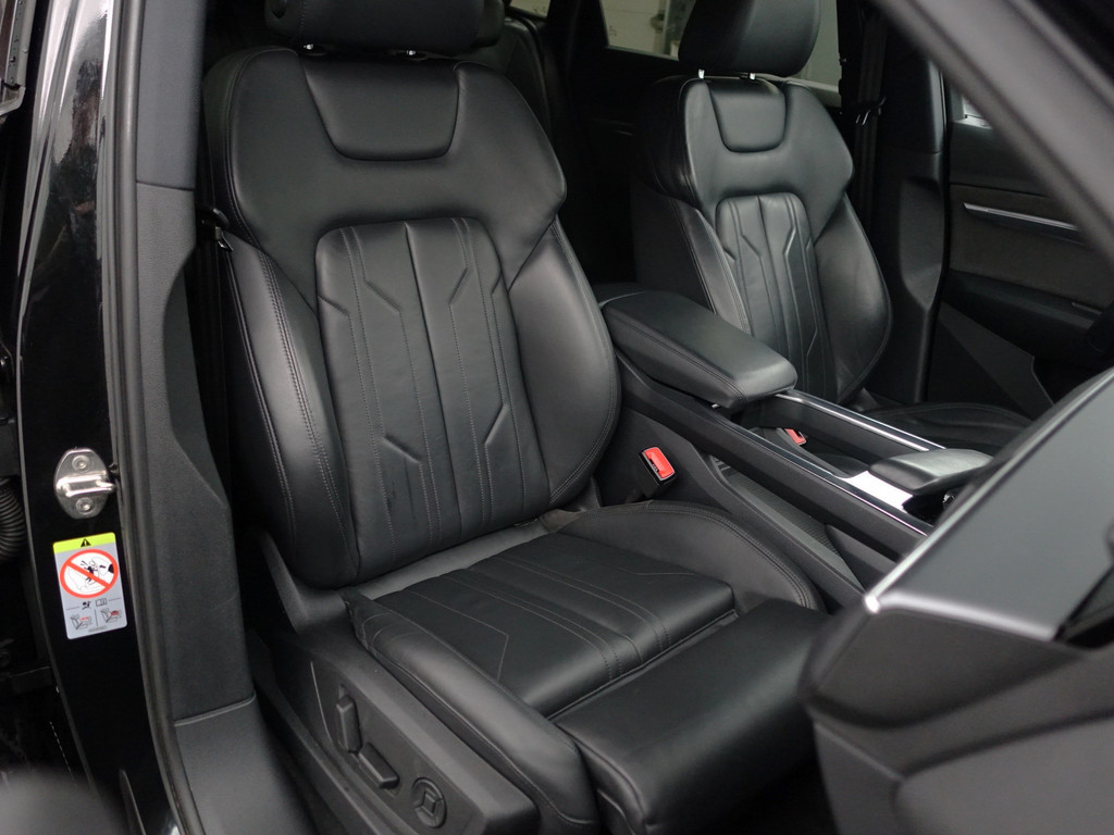 
Audi e-tron e-tron 55 Quattro advanced Pro Line Plus 95 kWh- Night Vision, Bang Olufsen, Camera Spiegels, 360 Camera, Head Up, Memory vol									