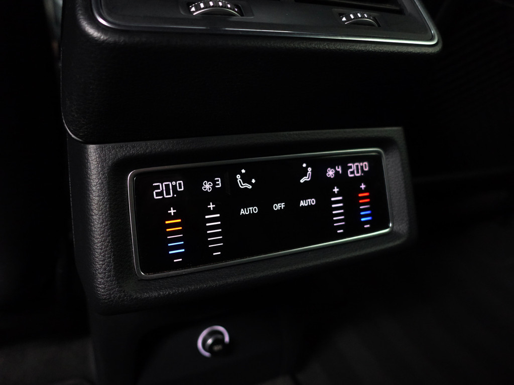 
Audi e-tron e-tron 55 Quattro advanced Pro Line Plus 95 kWh- Night Vision, Bang Olufsen, Camera Spiegels, 360 Camera, Head Up, Memory vol									