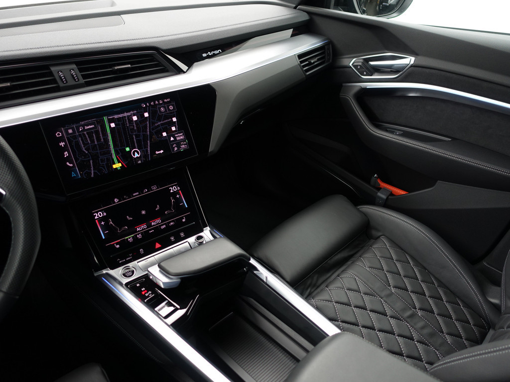 
Audi e-tron Sportback 55 quattro S Competition 95 kWh Aut- Design Leder, Bang Olufsen, Panodak, Memory Seats, Sfeerverlichting, Ada Cruise vol									