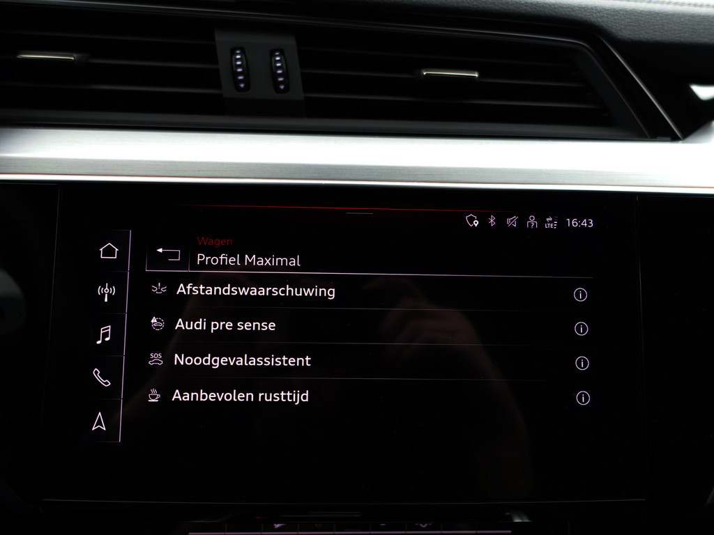 
Audi e-tron Sportback 55 quattro S Competition 95 kWh Aut- Design Leder, Bang Olufsen, Panodak, Memory Seats, Sfeerverlichting, Ada Cruise vol									