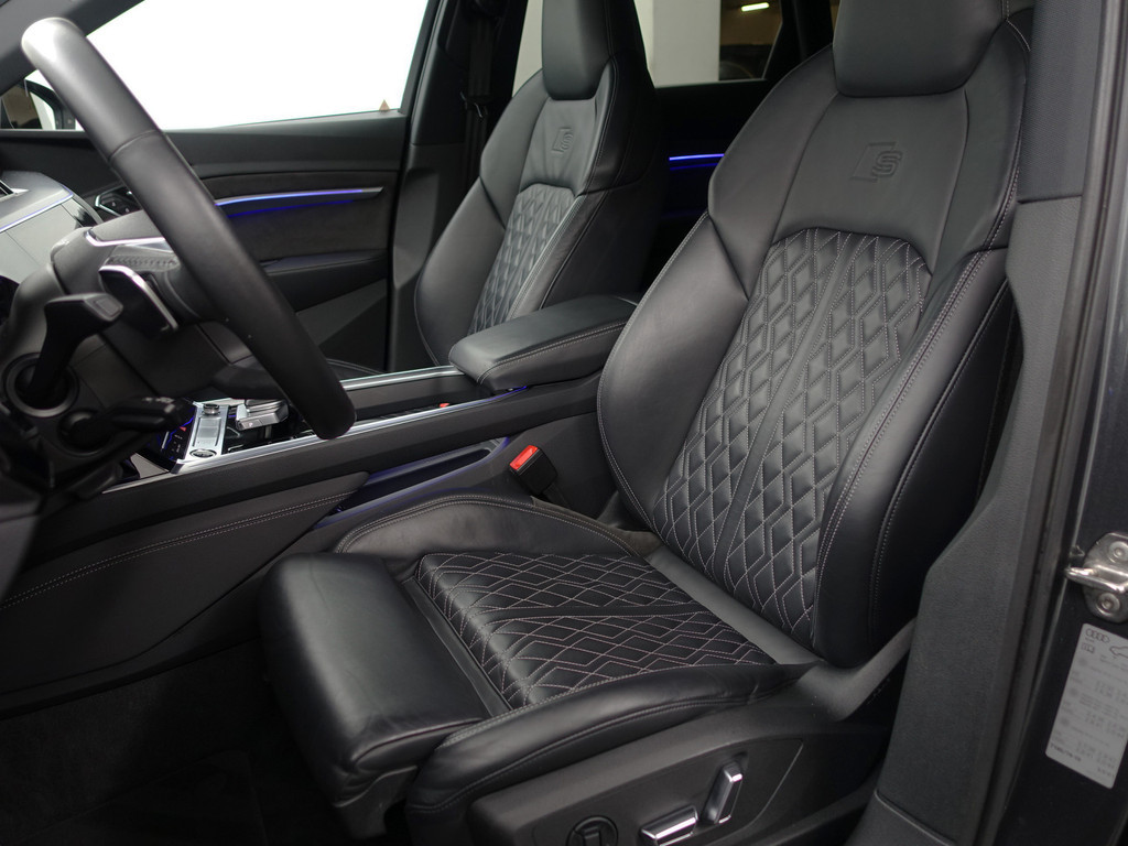 
Audi e-tron Sportback 55 quattro S Competition 95 kWh- Bang Olufsen, 2x Laadpoort, Design Leder, Head Up, Luchtvering Panodak vol									