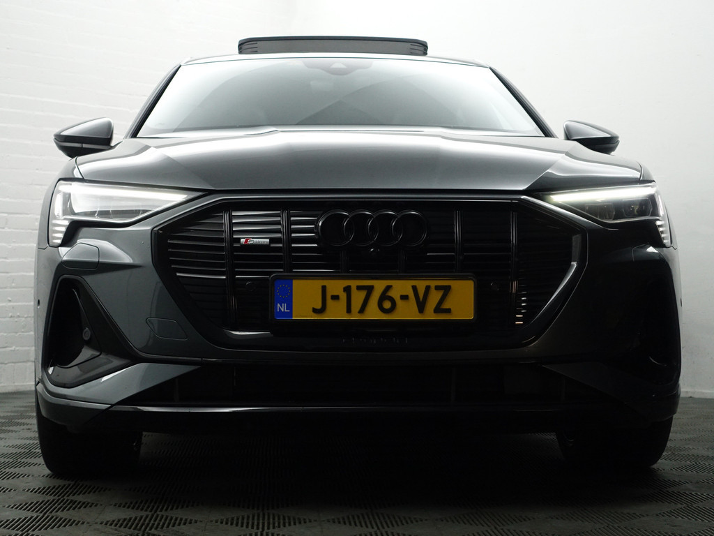 
Audi e-tron Sportback 55 quattro S Competition 95 kWh- Bang Olufsen, 2x Laadpoort, Design Leder, Head Up, Luchtvering Panodak vol									